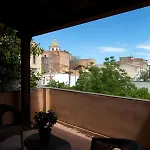 Konukevi Residenza D'epoca Regina D'arborea