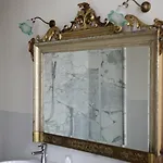 Konukevi Residenza D'epoca Regina D'arborea Oristano
