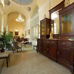 Konukevi Residenza D'epoca Regina D'arborea