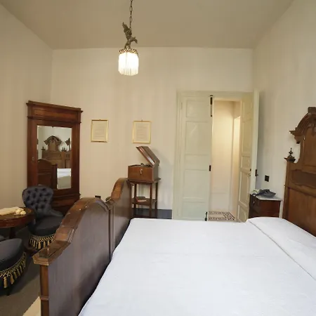 Residenza D'epoca Regina D'arborea 4*