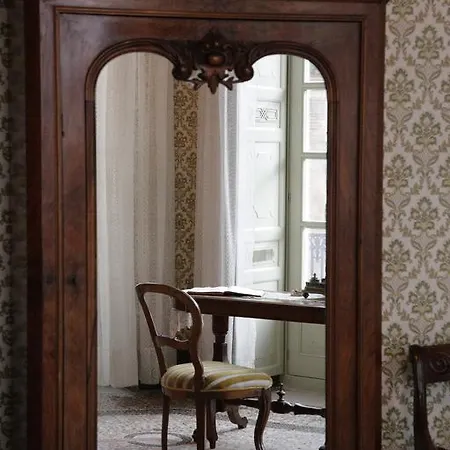 Residenza D'Epoca Regina D'Arborea Guest house