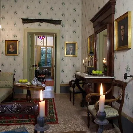 Residenza D'epoca Regina D'arborea بيت ضيافة أوريستانو