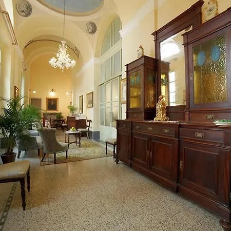 بيت ضيافة Residenza D'epoca Regina D'arborea