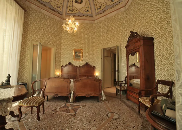 Residenza D'Epoca Regina D'Arborea 4* Oristano