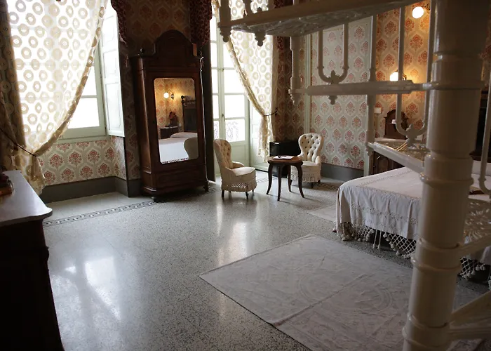 Residenza D'Epoca Regina D'Arborea Gasthof Oristano